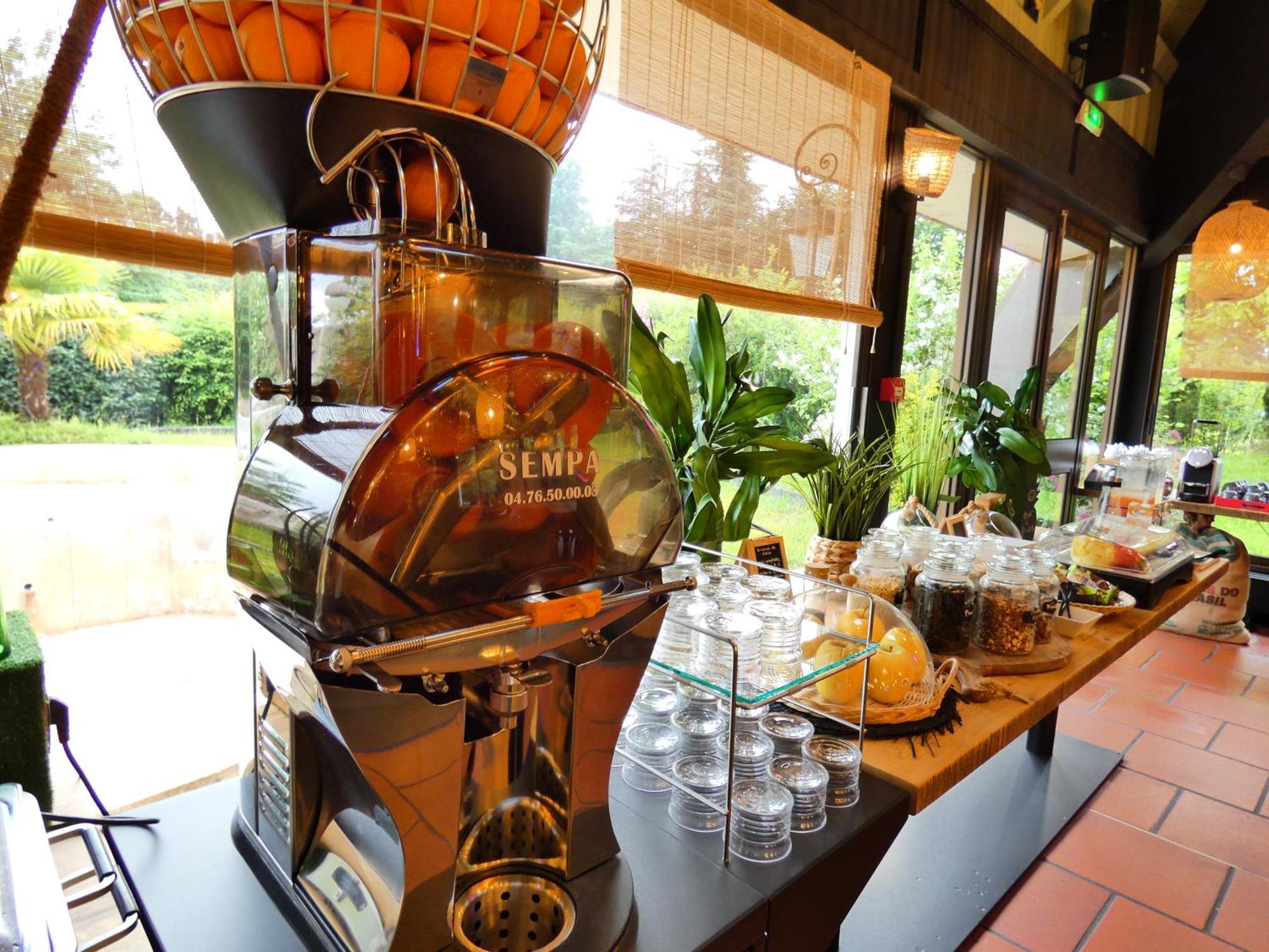 Contact Hotel Be Guest Limoges Sud Luaran gambar